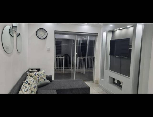 2 BEDROOM APARTMENT FOR SALE IN PRESTBURY